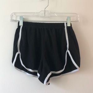 Brandy Melville: Lisette shorts
